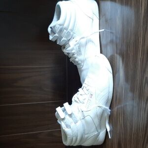 Reebok freestyle high tops size 11